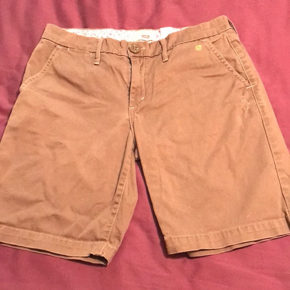 Levi’s Pants - Levi’s brand Women’s Sz 8 Distressed Shorts